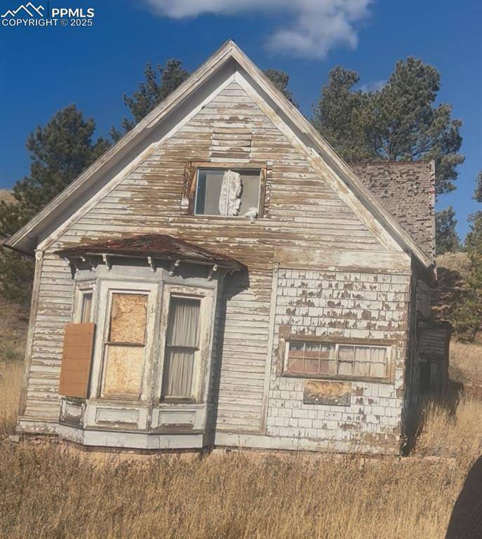 Florissant, CO 80816,2227 County Road 31