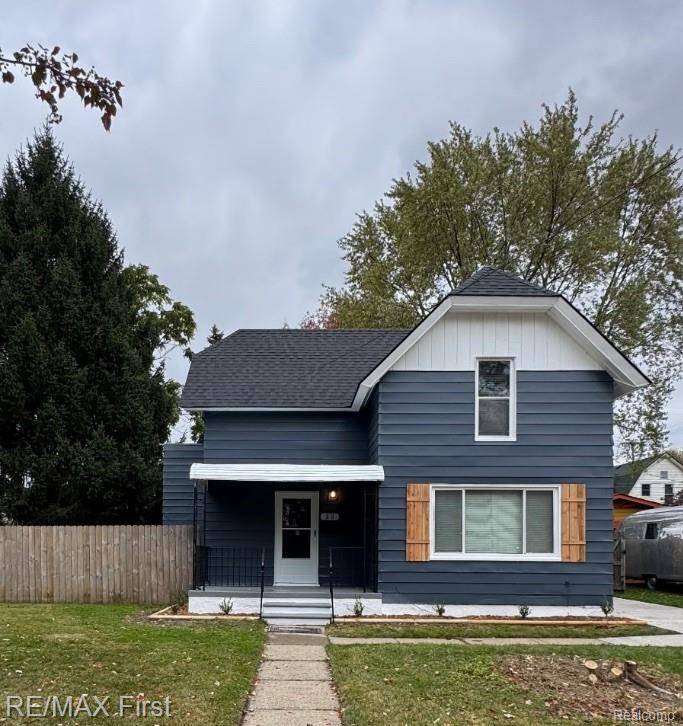 Mt. Clemens, MI 48043,33 Gallup ST