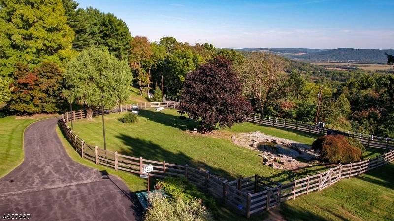 Lopatcong Twp., NJ 08886,201 Lows Hollow Rd