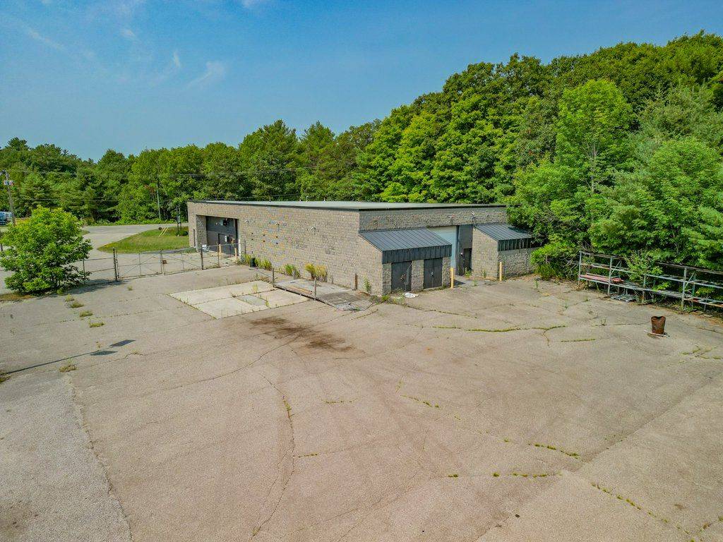 Seguin, ON P2A 0B2,32 James Bay Junction RD