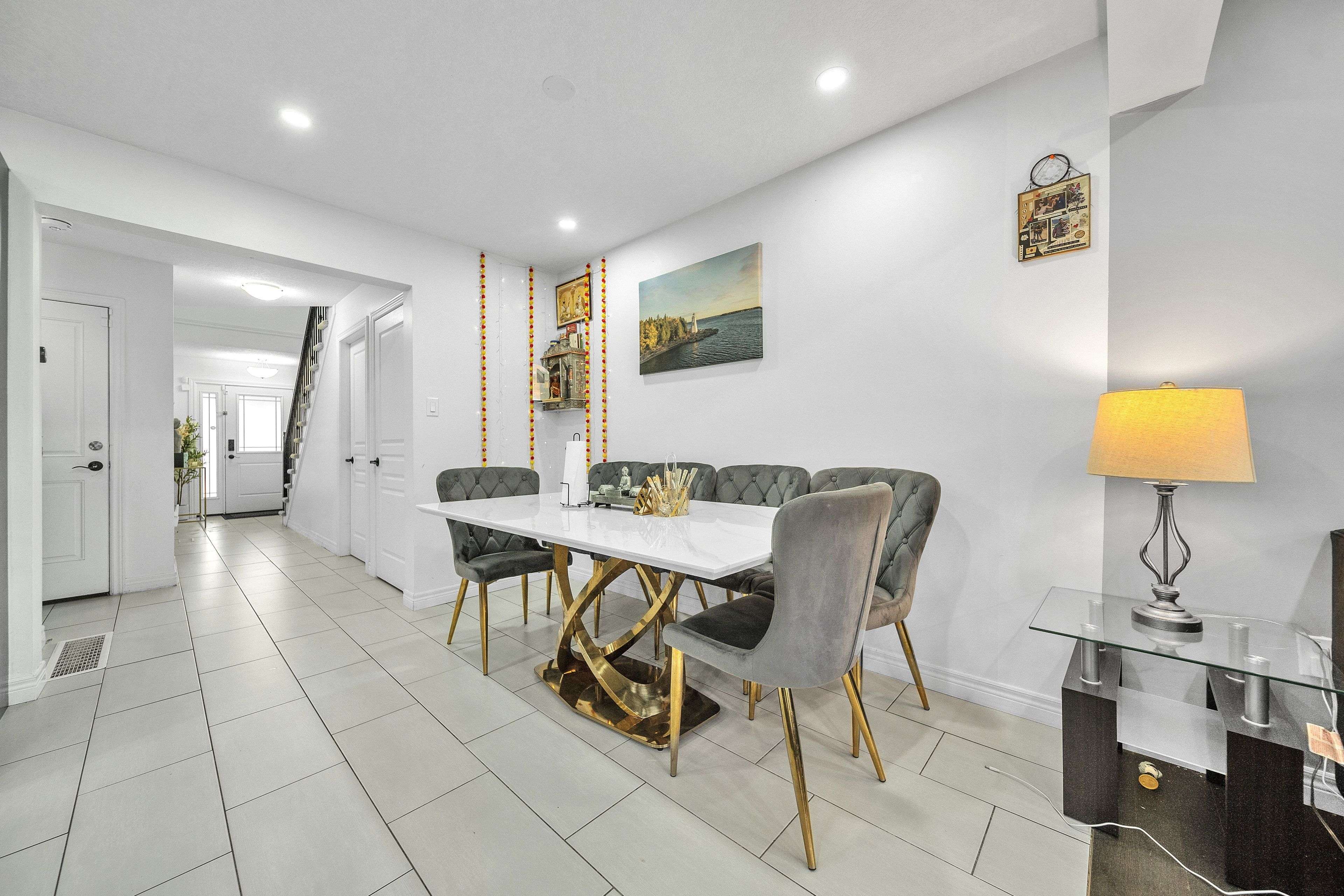 East Luther Grand Valley, ON L9W 7P1,7 Taylor DR #34