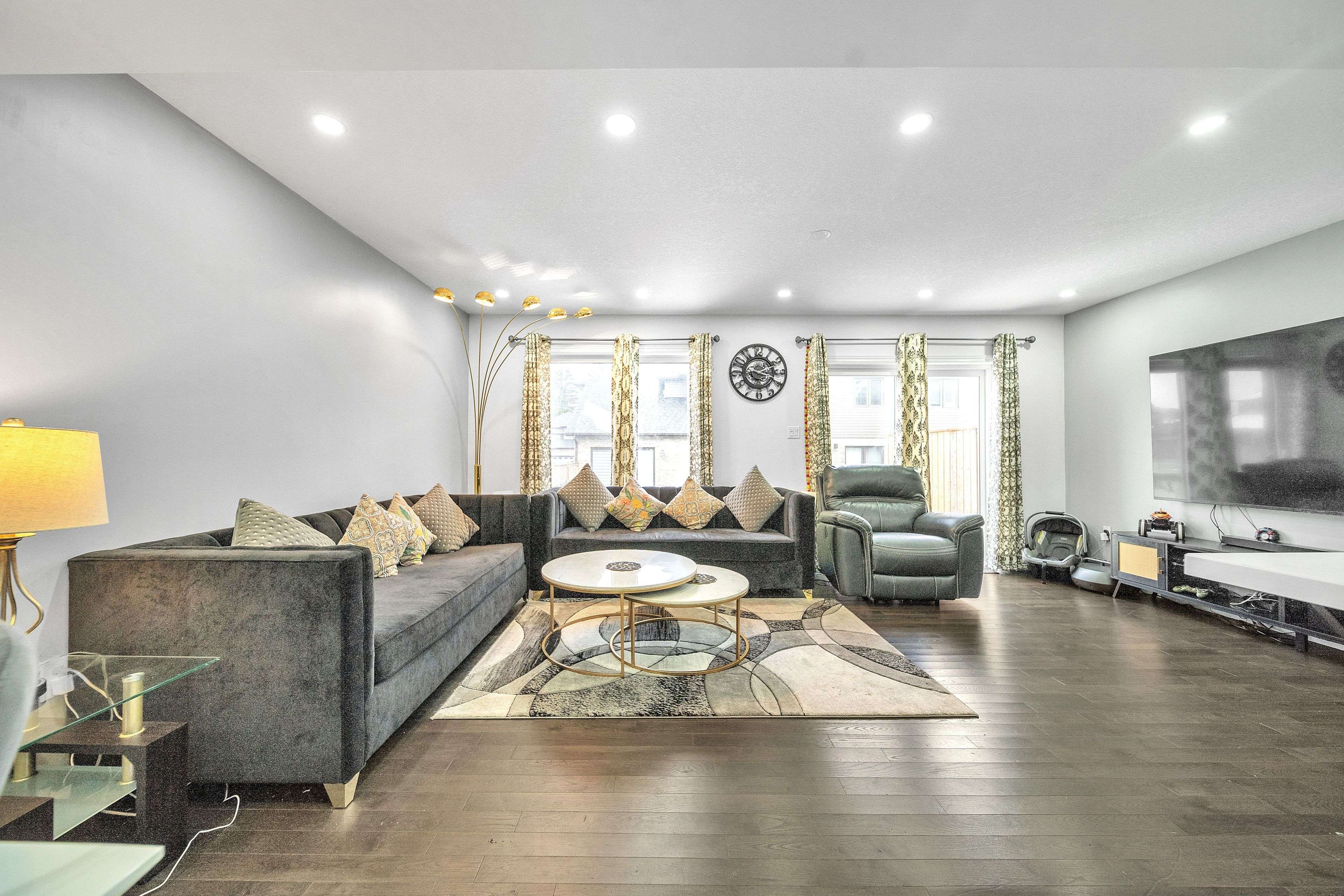 East Luther Grand Valley, ON L9W 7P1,7 Taylor DR #34