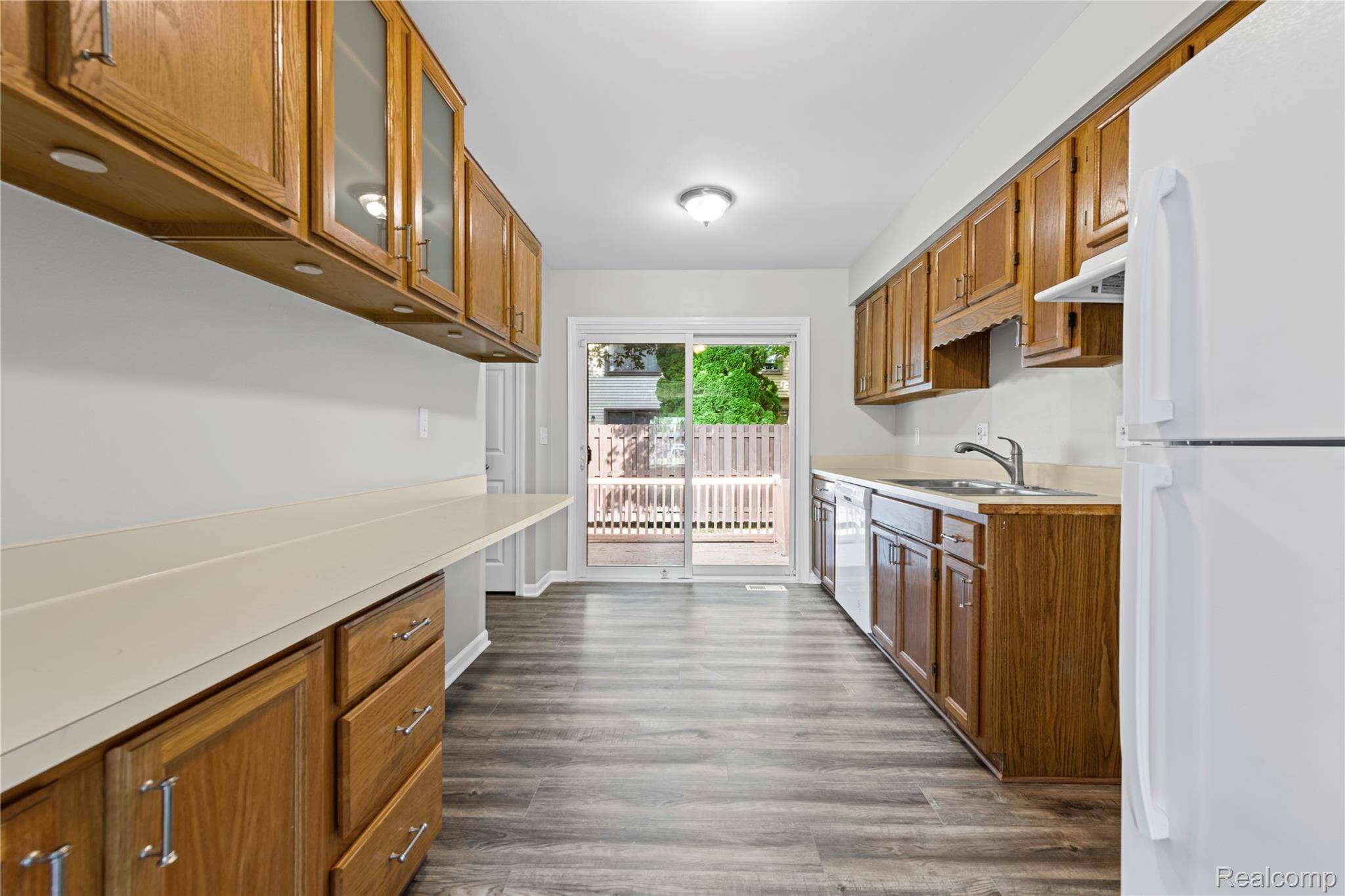 Clinton Township, MI 48038,16870 Kingsbrooke DR