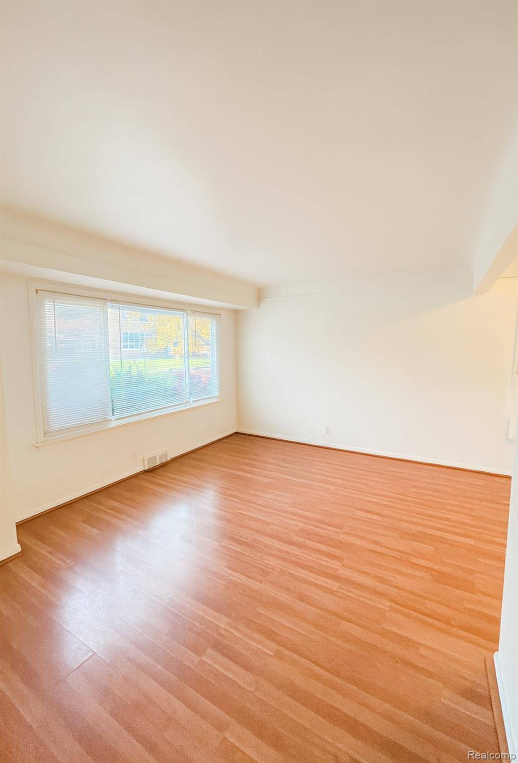 Detroit, MI 48224,9771 McKinney ST