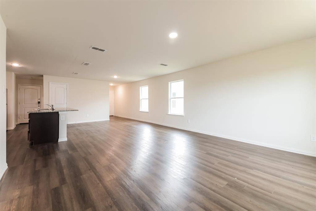 Mabank, TX 75147,414 Shorty Street