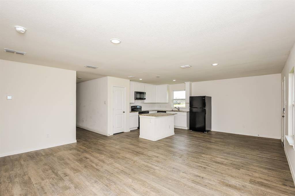 Mabank, TX 75147,2719 William Street