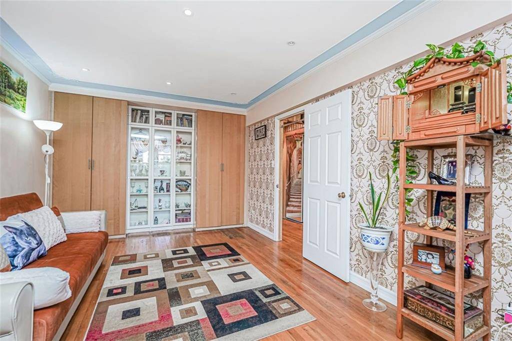 Brooklyn, NY 11235,2675 East 7th ST #4B