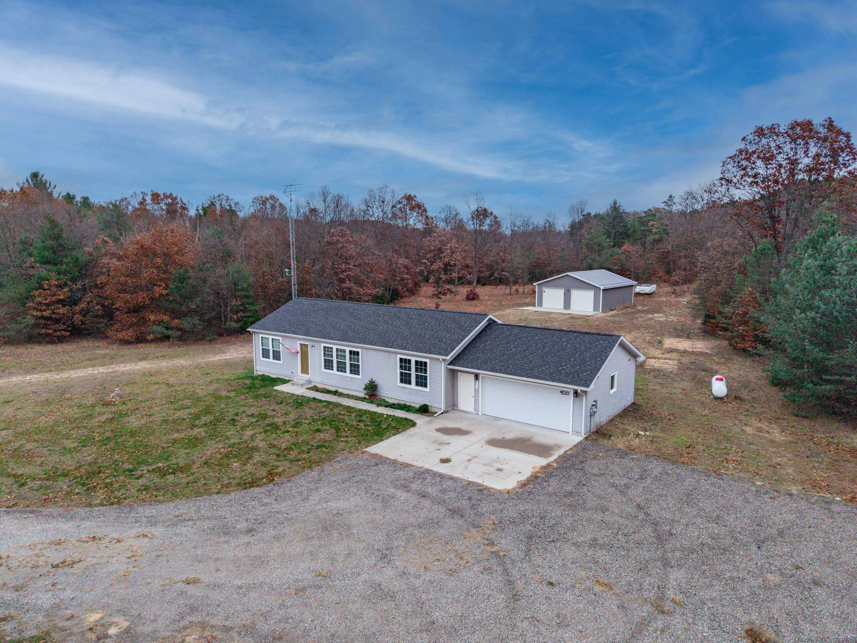 Morley, MI 49336,4510 Medler Rd. DR