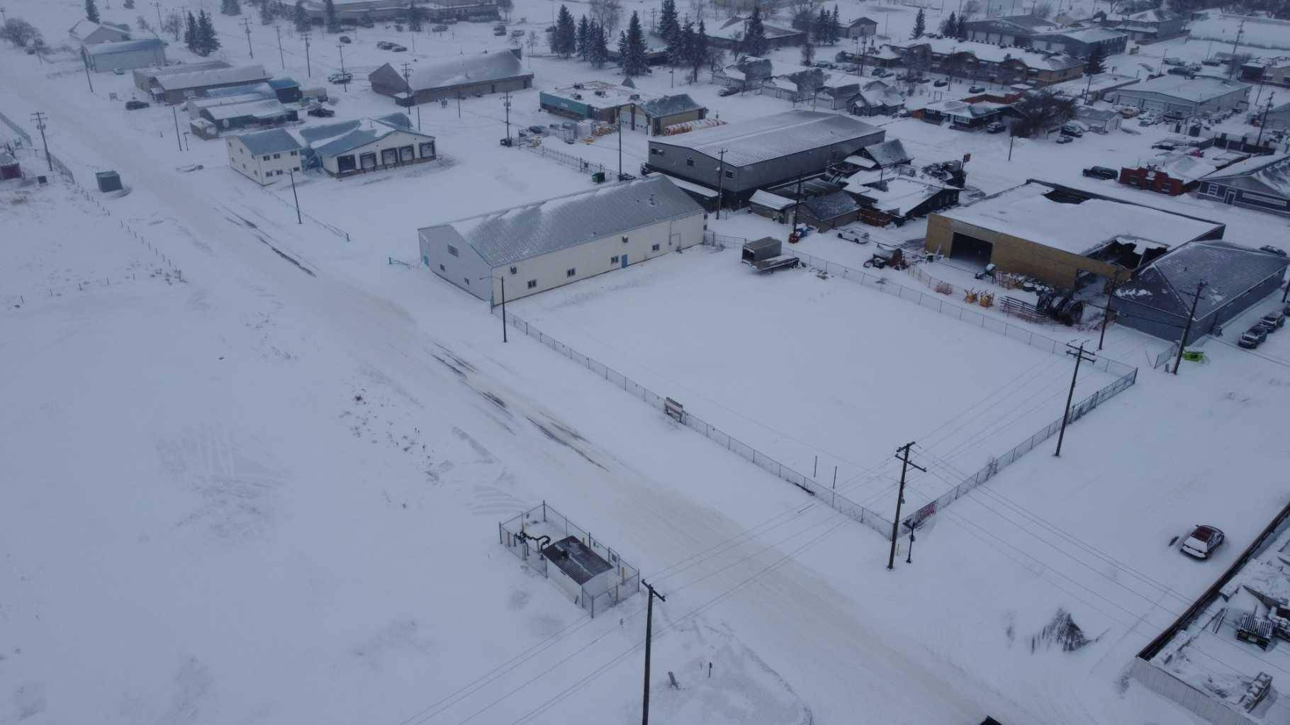 Wainwright, AB T9W 1S3,838 1 Ave