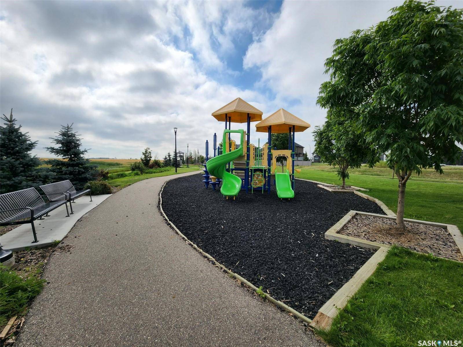 Weyburn, SK S4H 3C1,14 CREEKSIDE TERRACE