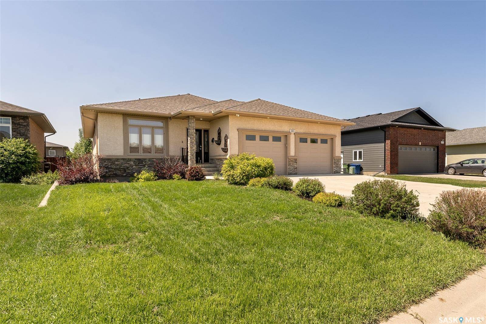 Moose Jaw, SK S6J 1B4,381 Wood Lily DRIVE