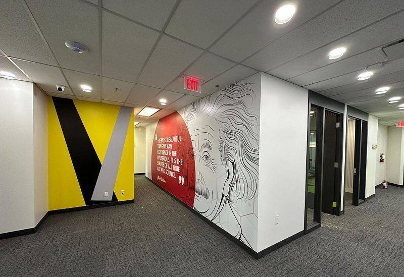 Mississauga, ON L5B 3J1,350 Burnhamthorpe RD W #200-16