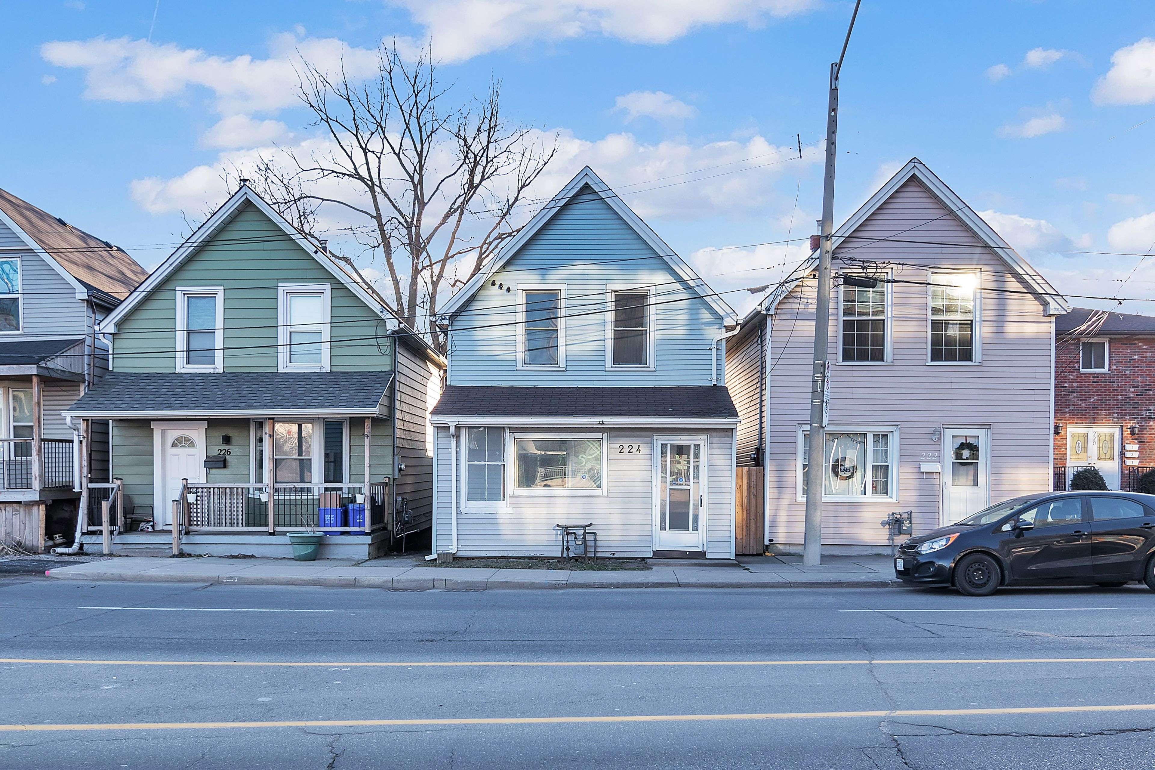 Hamilton, ON L8L 4H1,224 Burlington ST E