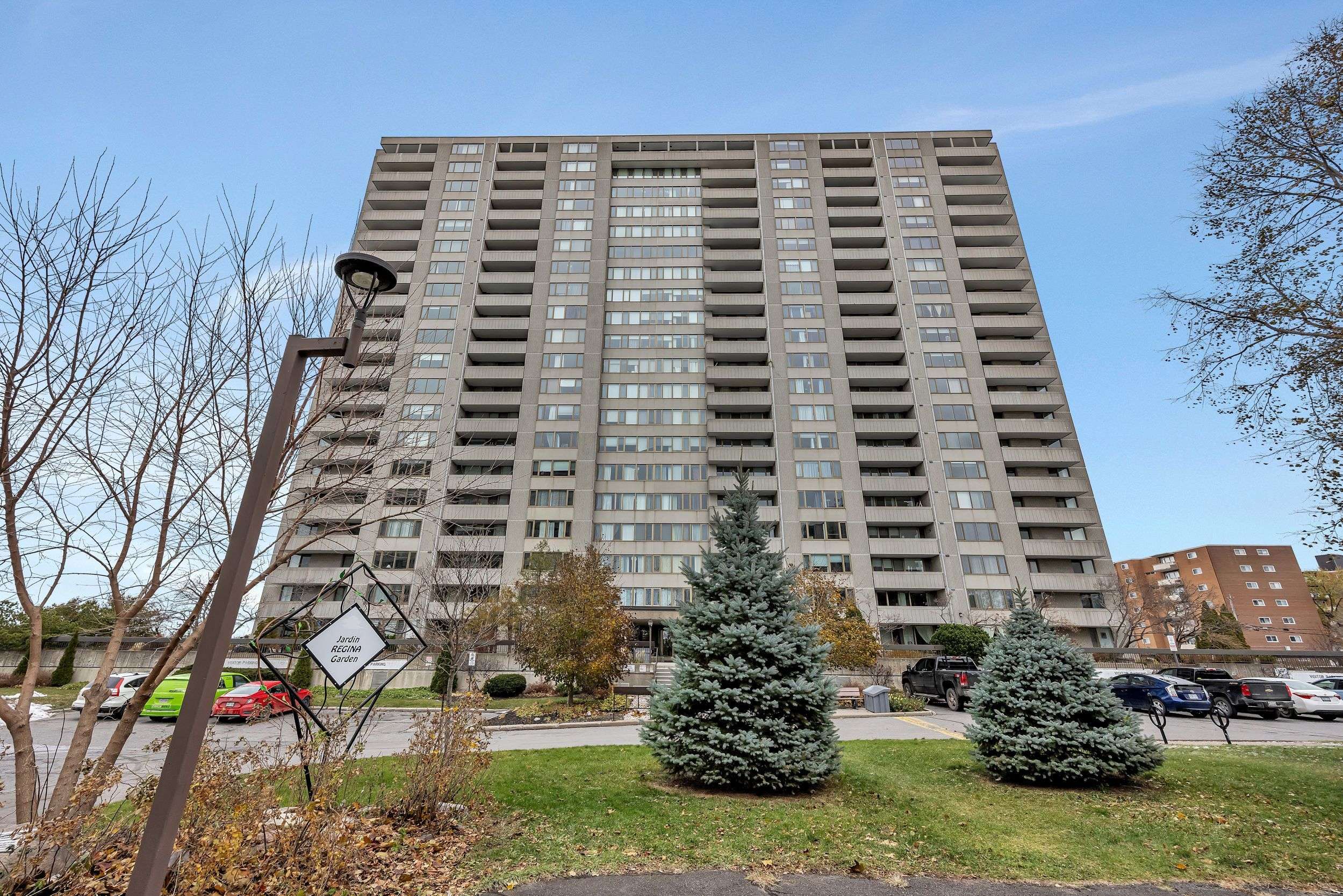 Britannia - Lincoln Heights And Area, ON K2B 5W8,2625 Regina ST #303