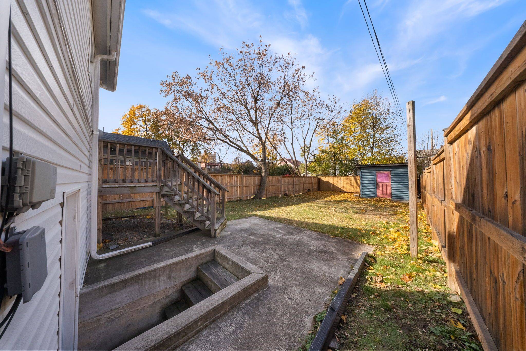 Hamilton, ON L8H 4M2,23 Wexford AVE N