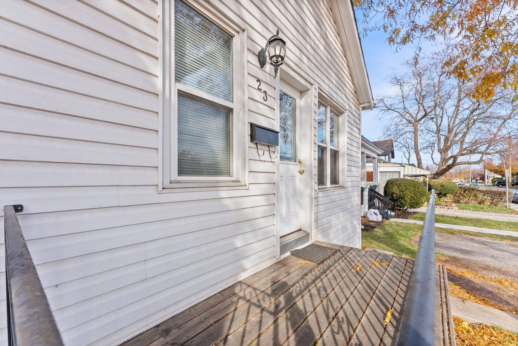 Hamilton, ON L8H 4M2,23 Wexford AVE N