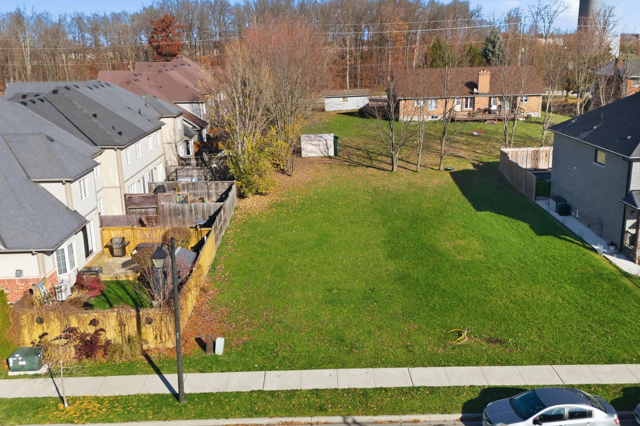 Hamilton, ON L0R 1C0,96 Gowland DR