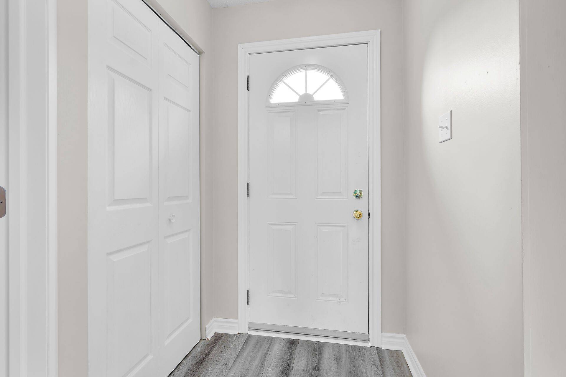 London North, ON N6G 3N1,1786 Attawandaron RD #16