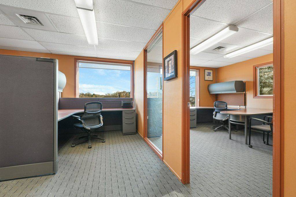 Parry Sound, ON P2A 1V1,24 William ST