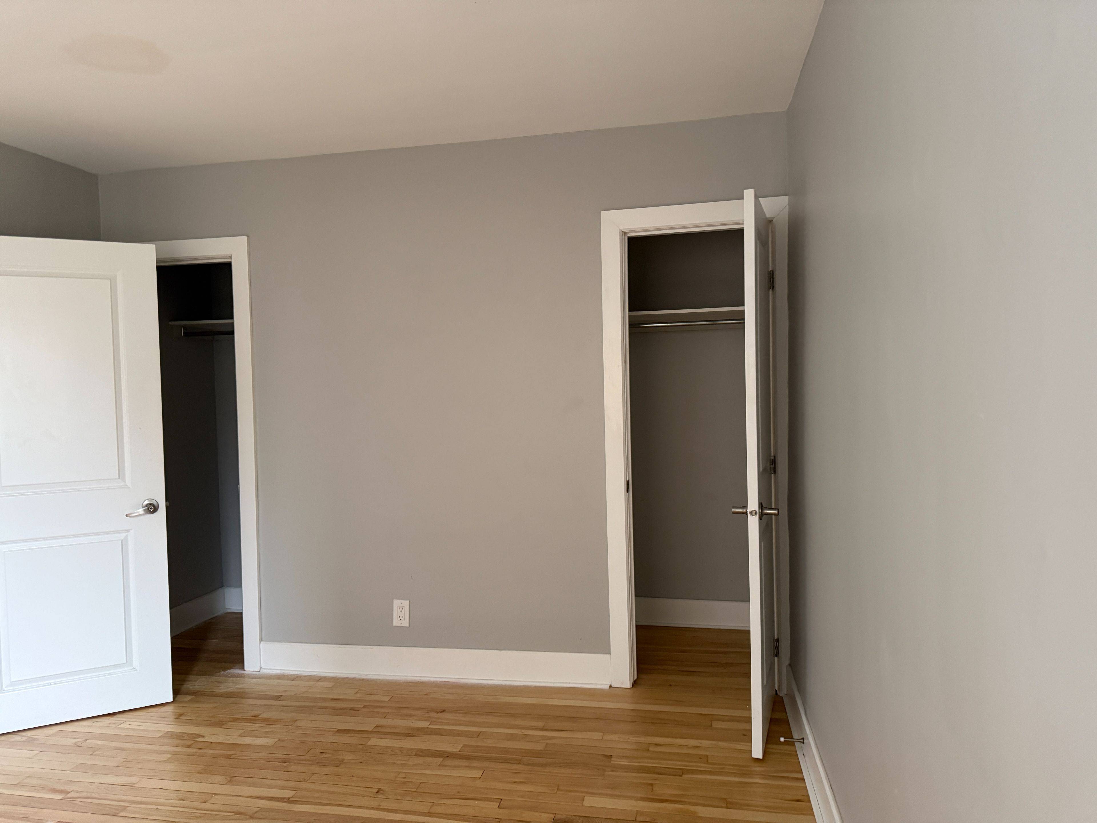 Lower Town - Sandy Hill, ON K1N 6A3,641 Rideau ST #4