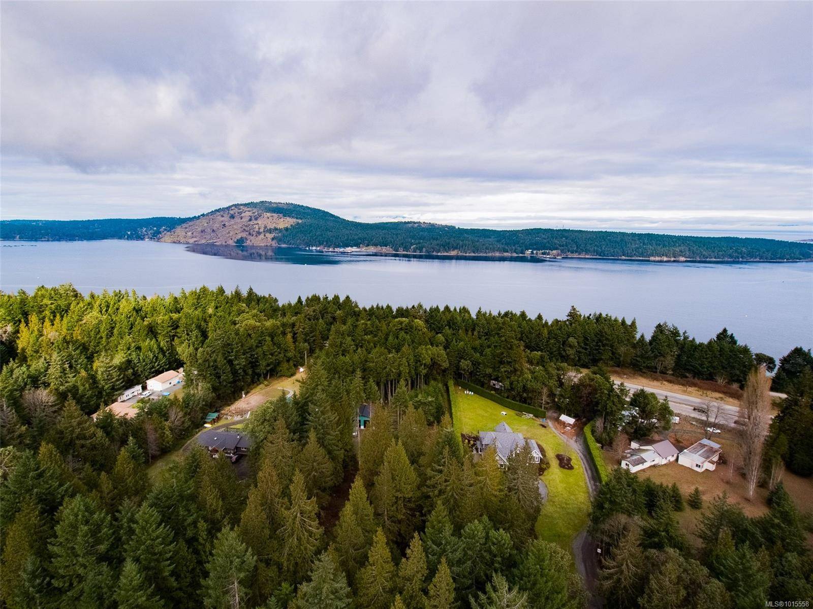 Lantzville, BC V0R 2H0,8439 Lisa Lane