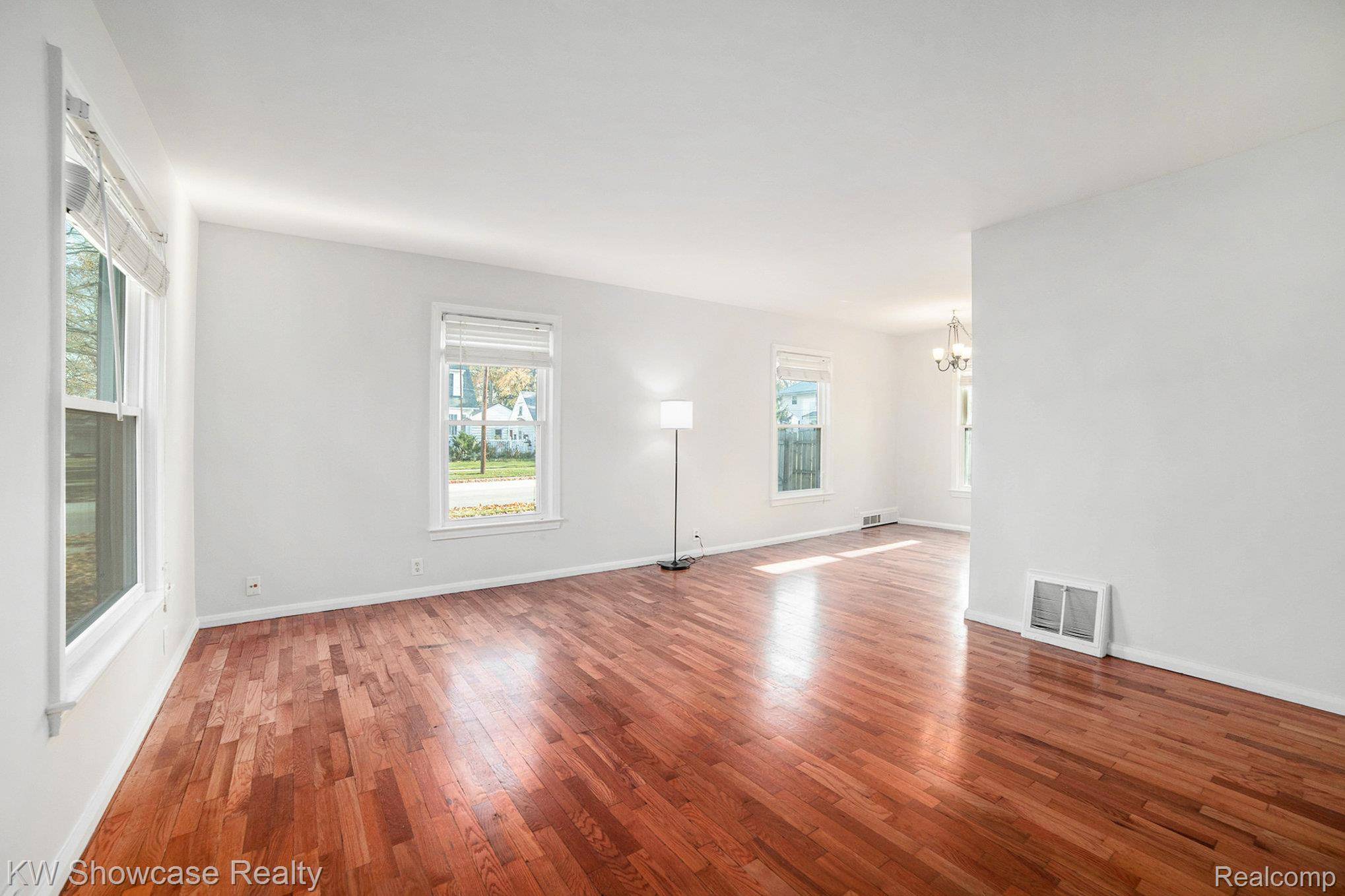 Saginaw, MI 48602,2003 Allegan ST