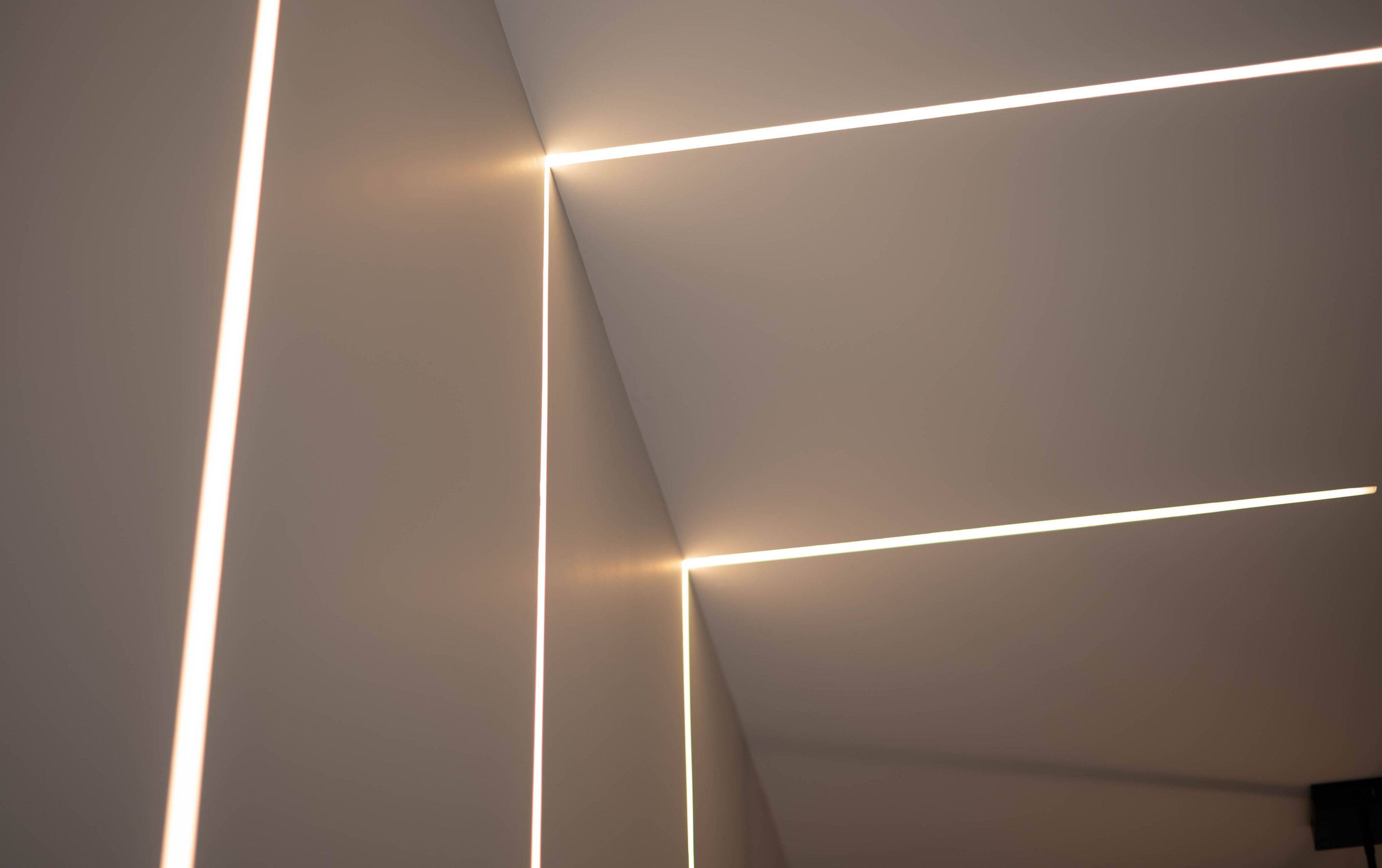 Toronto W05, ON M9M 1B6,16 Walsh AVE