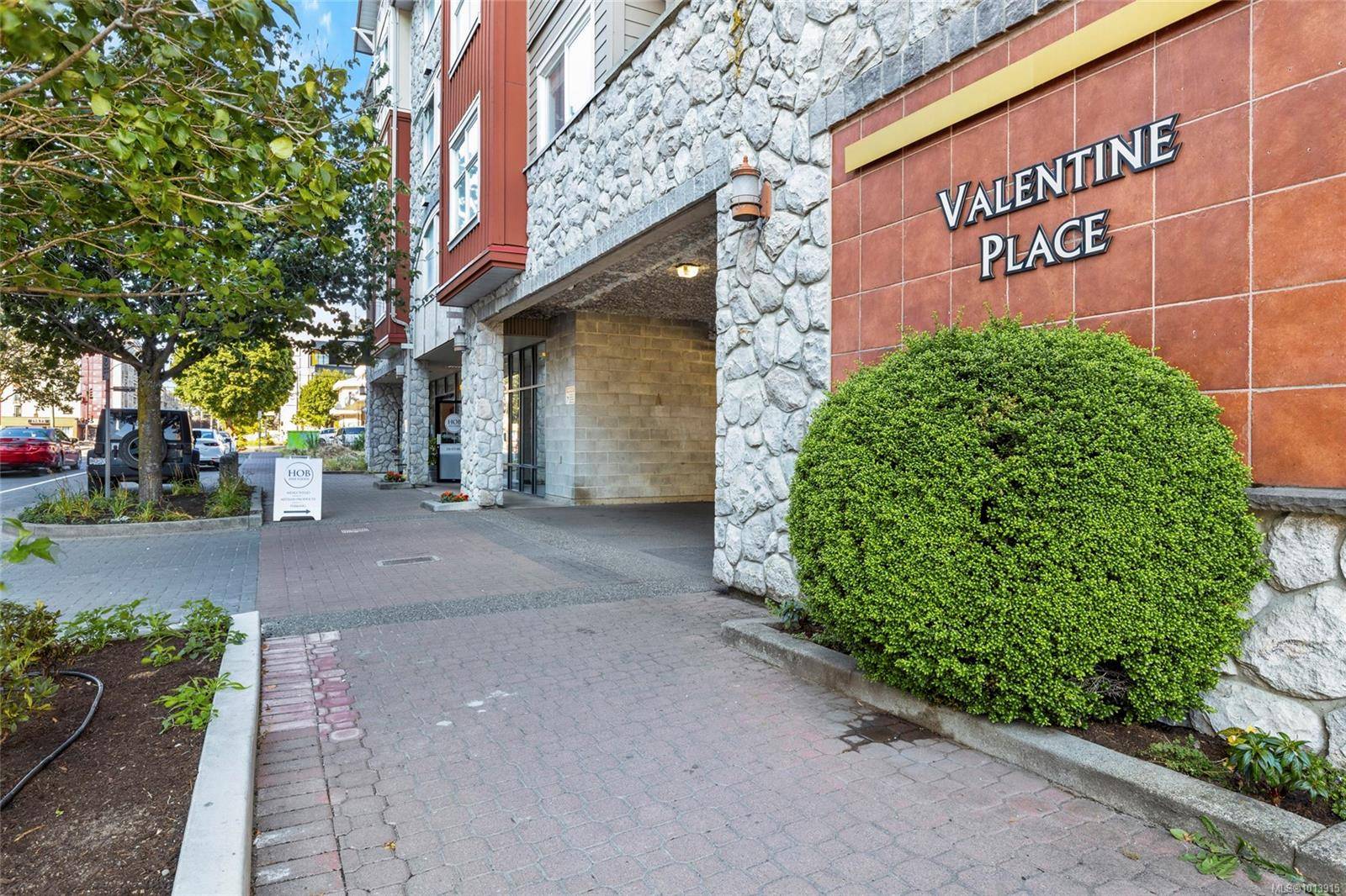 Langford, BC V9B 3V5,2829 Peatt Rd #321