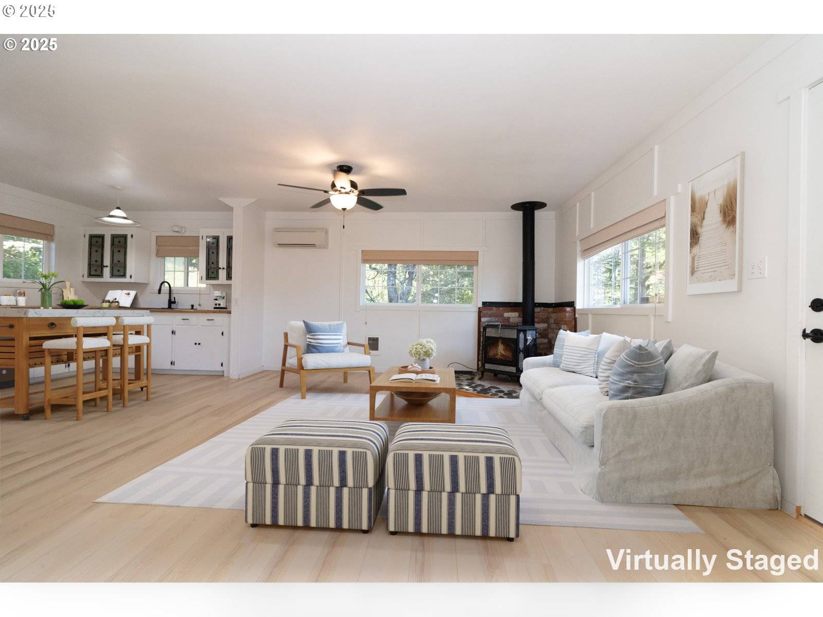 Florence, OR 97439,125 W 11TH ST