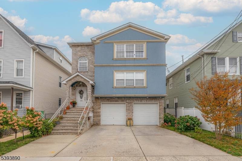 Elizabeth City, NJ 07202,636 Norwood Ter