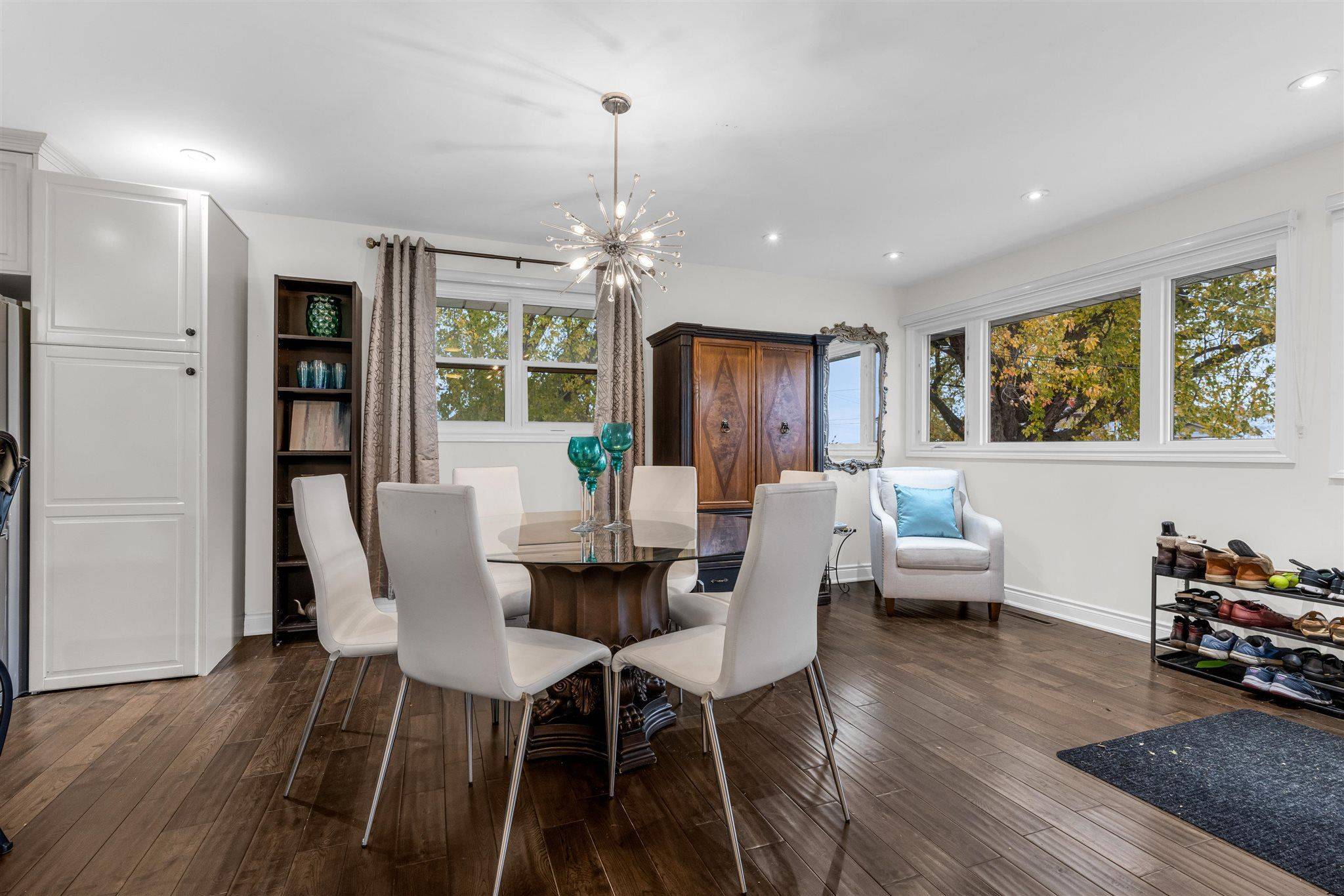 Grimsby, ON L3M 2K9,21 Lakeside DR