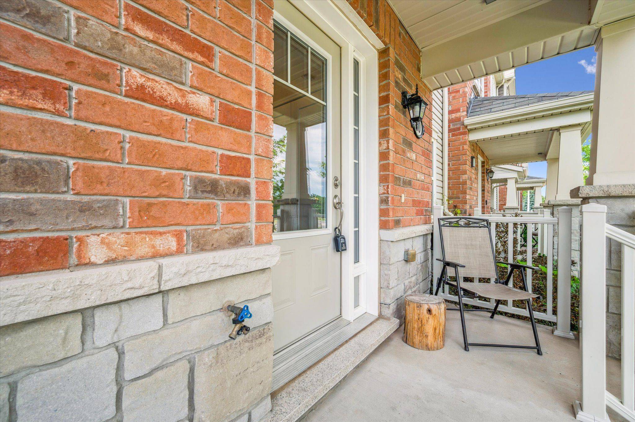 Hamilton, ON L8B 1V7,22 Spring Creek DR #80