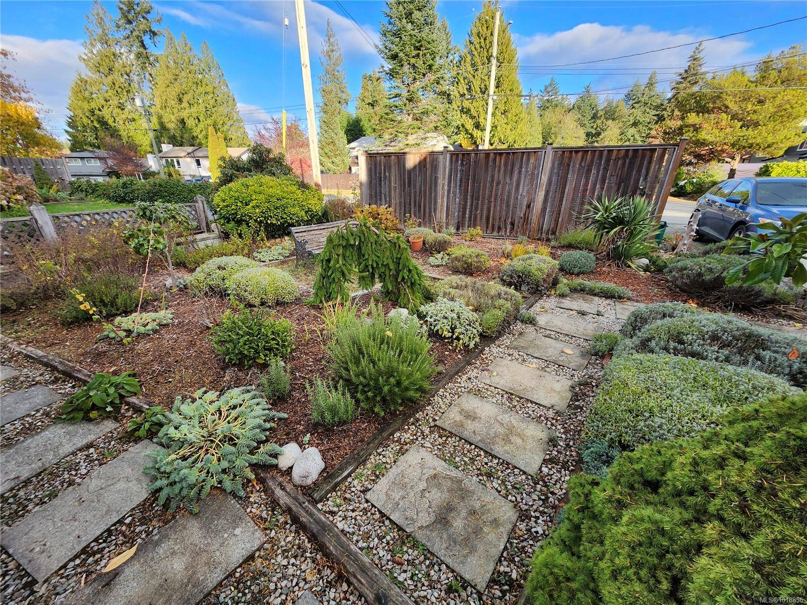 Nanaimo, BC V9T 4C5,4101 ORCHARD Cir