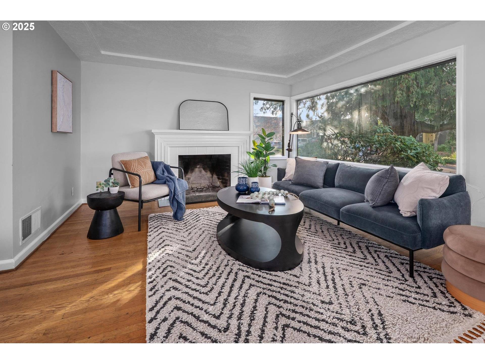 Portland, OR 97211,5226 NE 35TH PL