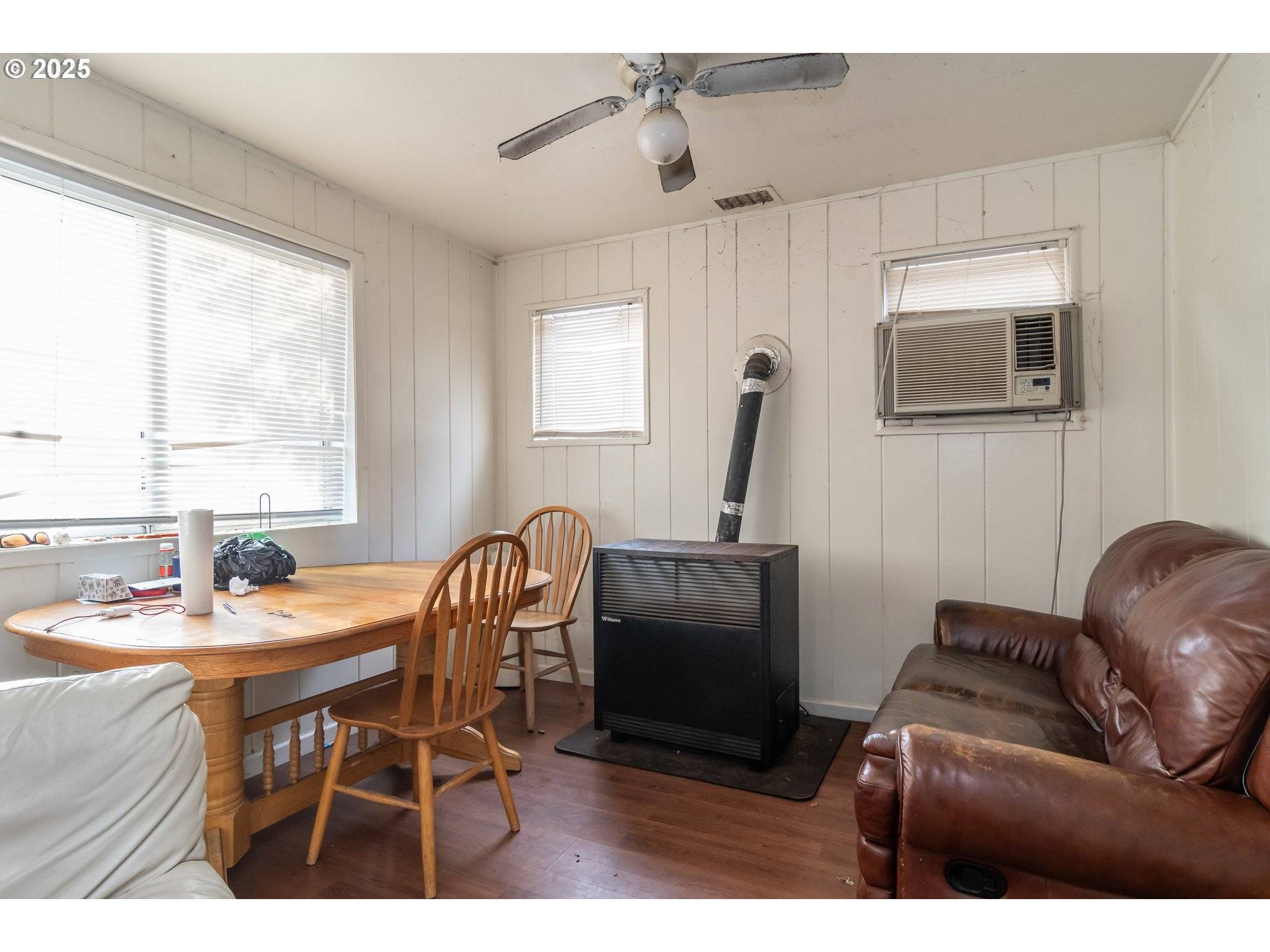 Roseburg, OR 97470,1224 NE FREEMONT AVE