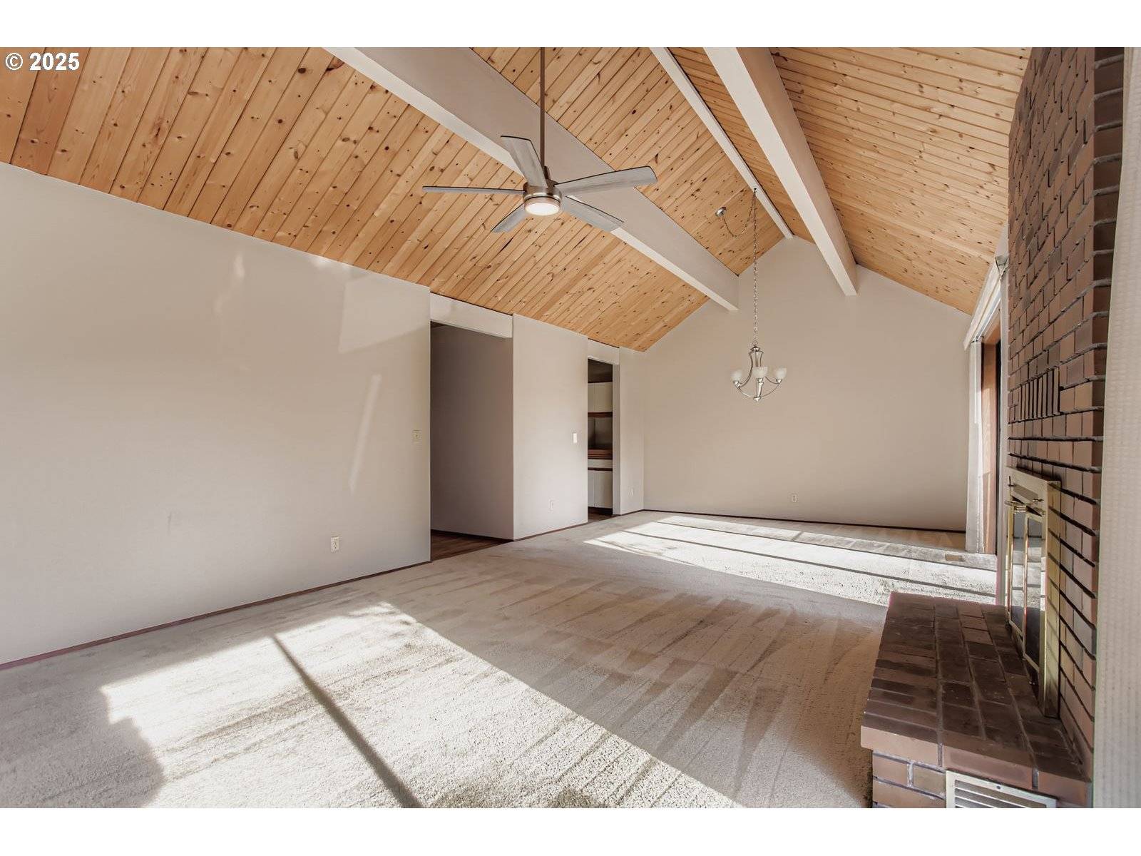 Beaverton, OR 97008,7968 SW SCHOLLS FERRY RD