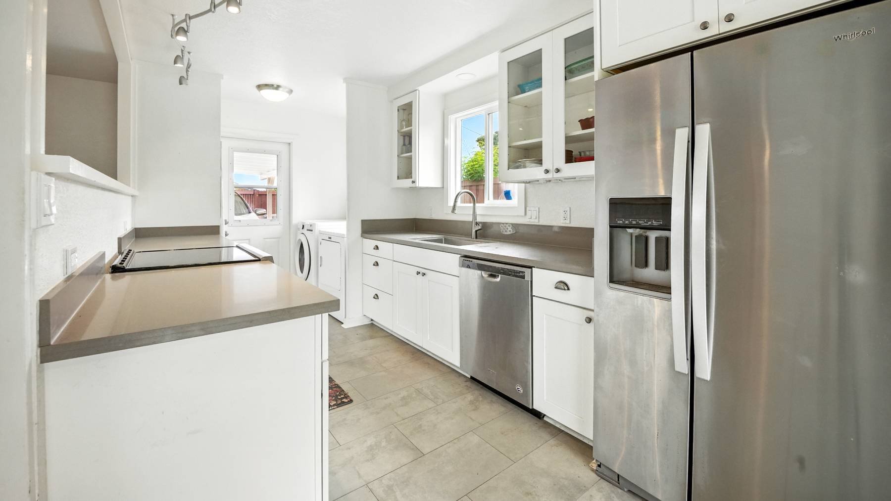 Kapaa, HI 96746,2088 PUU KAA ST