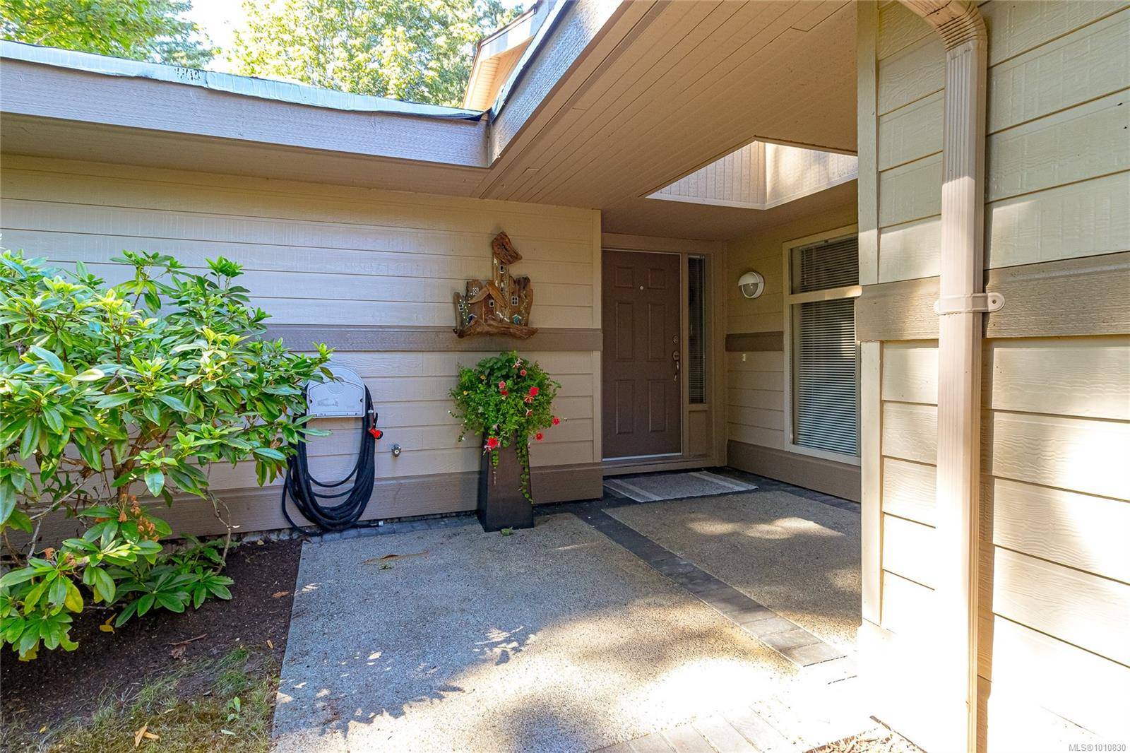 Parksville, BC V9P 2P8,1283 Roberton Blvd