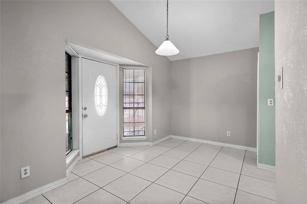 Dallas, TX 75227,9319 Rutherglen Drive