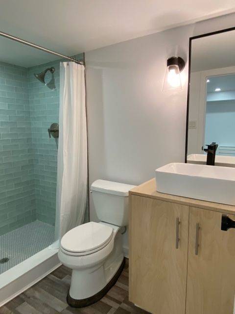 Kitchener, ON N2G 3M4,137 Madison AVE S #B