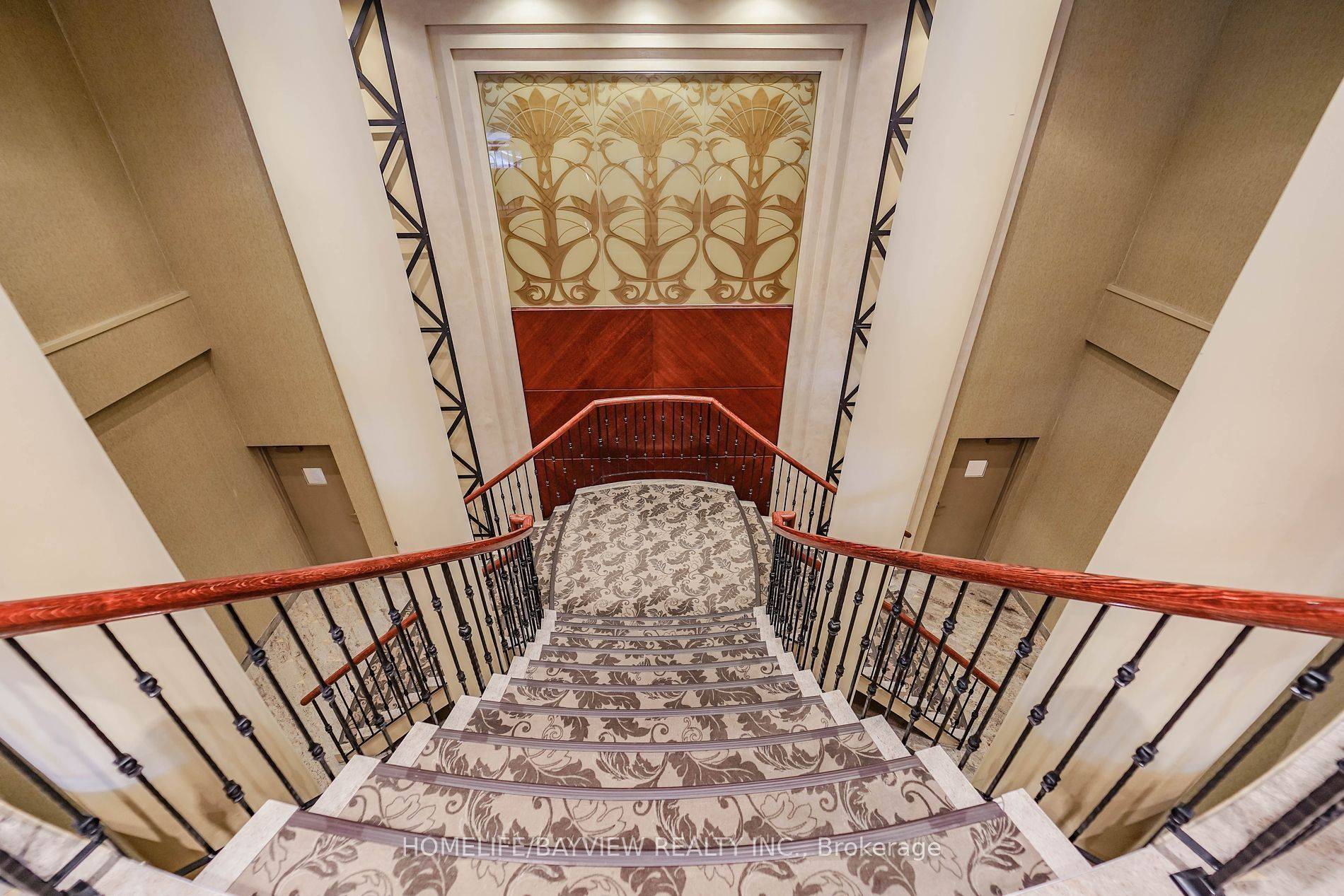 Toronto C12, ON M2P 2G1,11 William Carson CRES #618