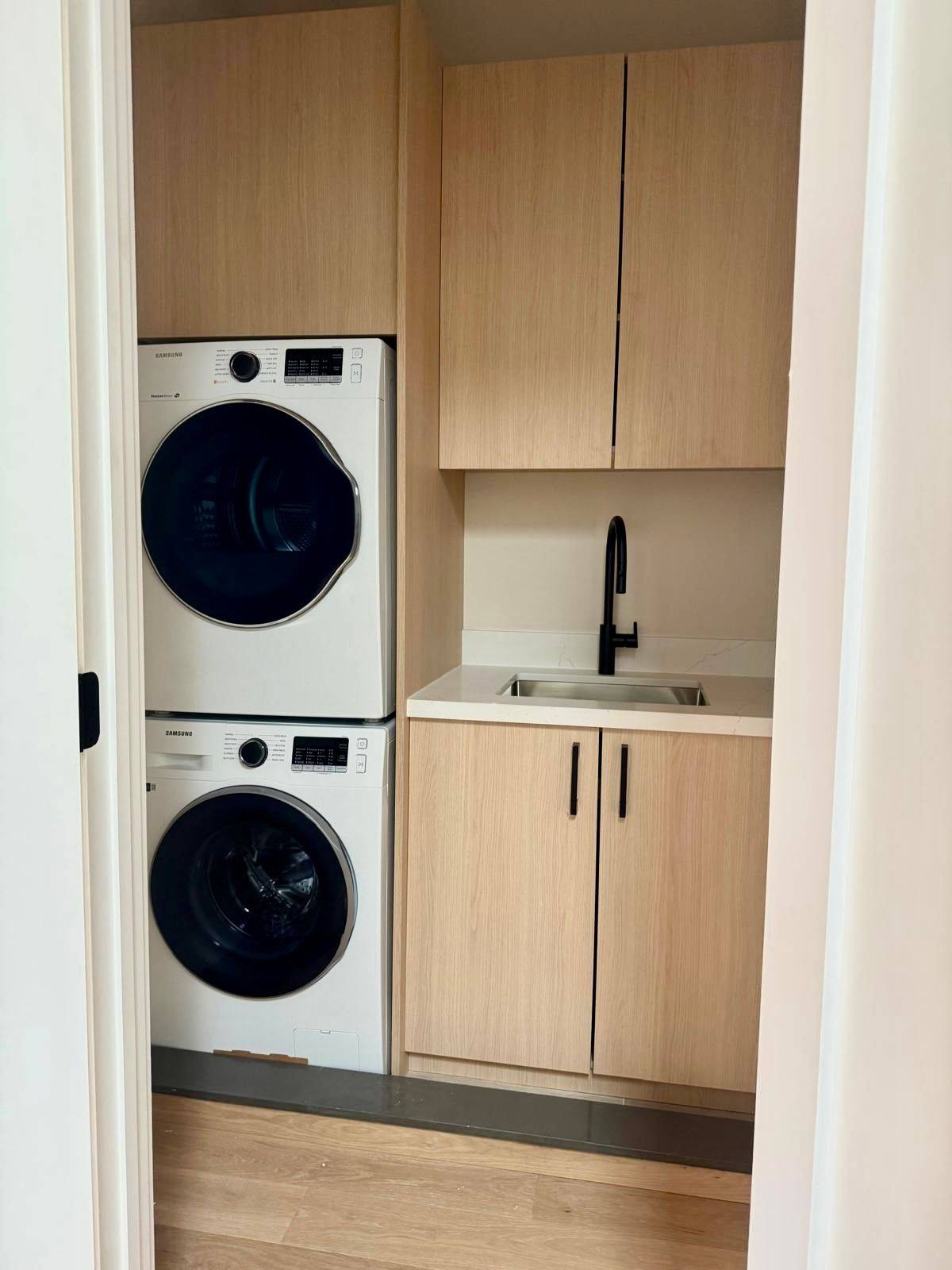 Parry Sound, ON P2A 2T8,79A River ST