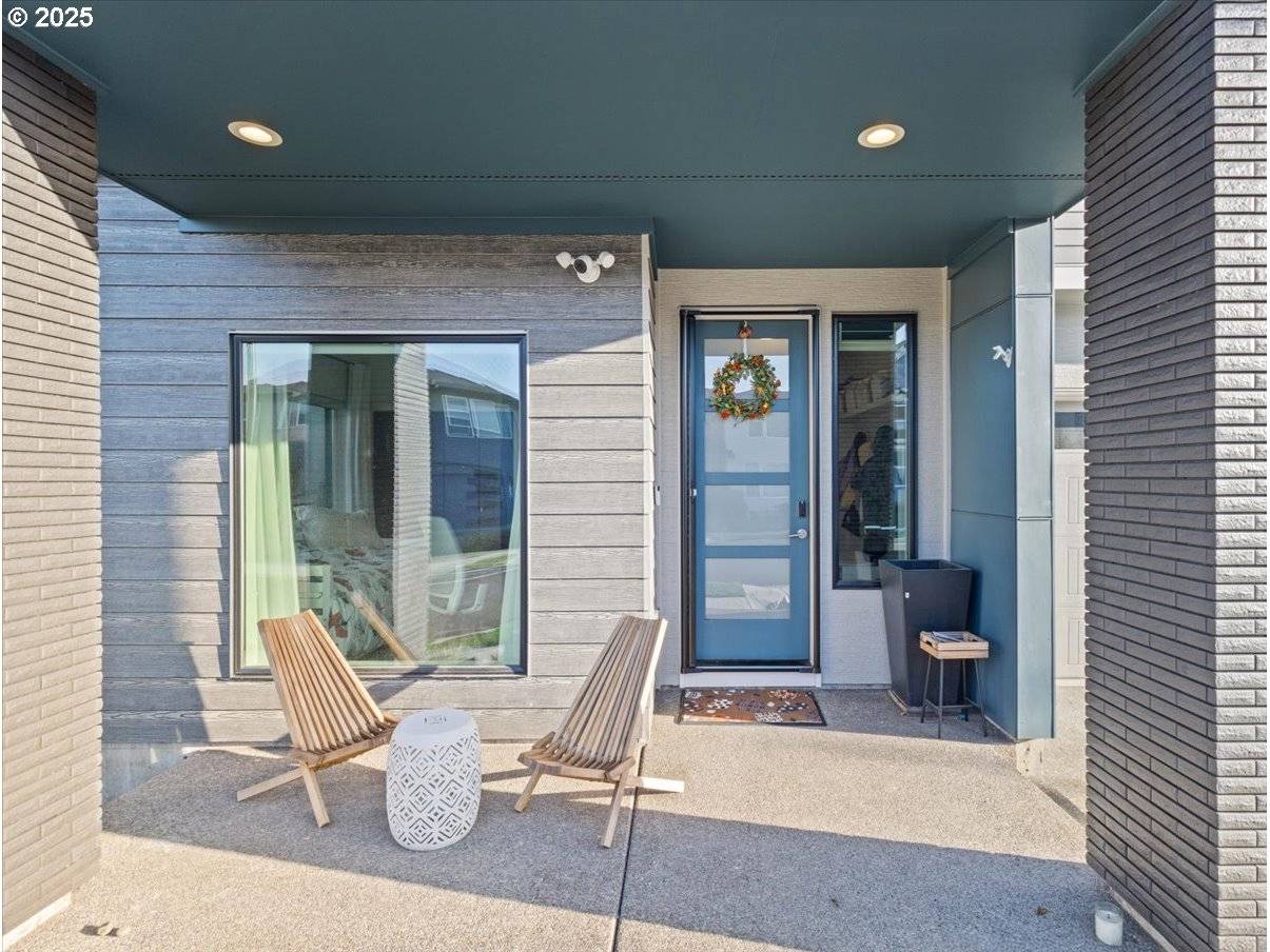 Hillsboro, OR 97123,3972 SE 76TH AVE