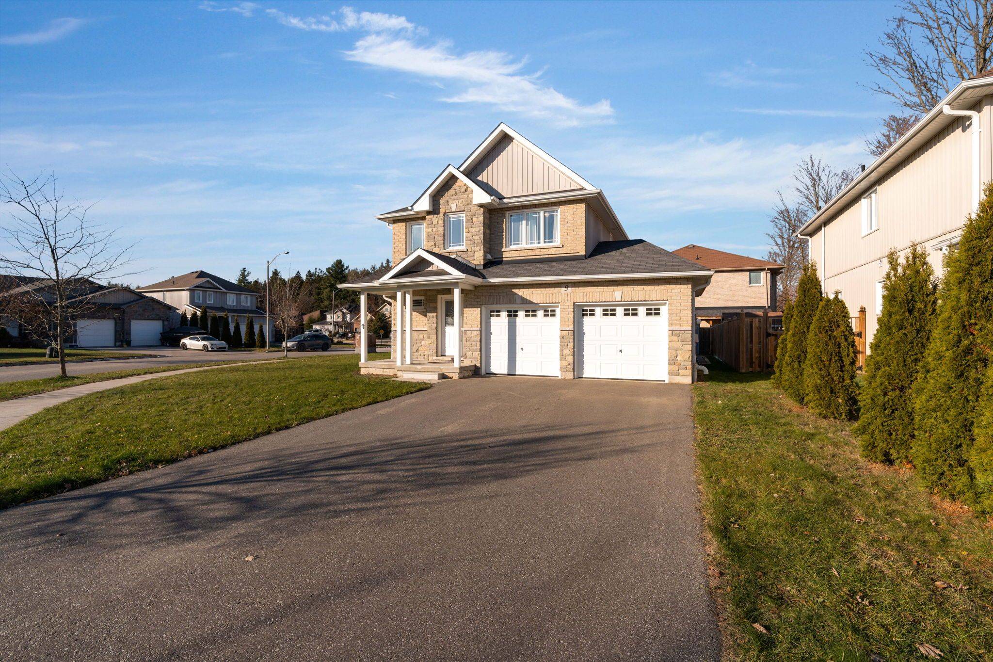 Essa, ON L0M 1B1,9 Mancini DR