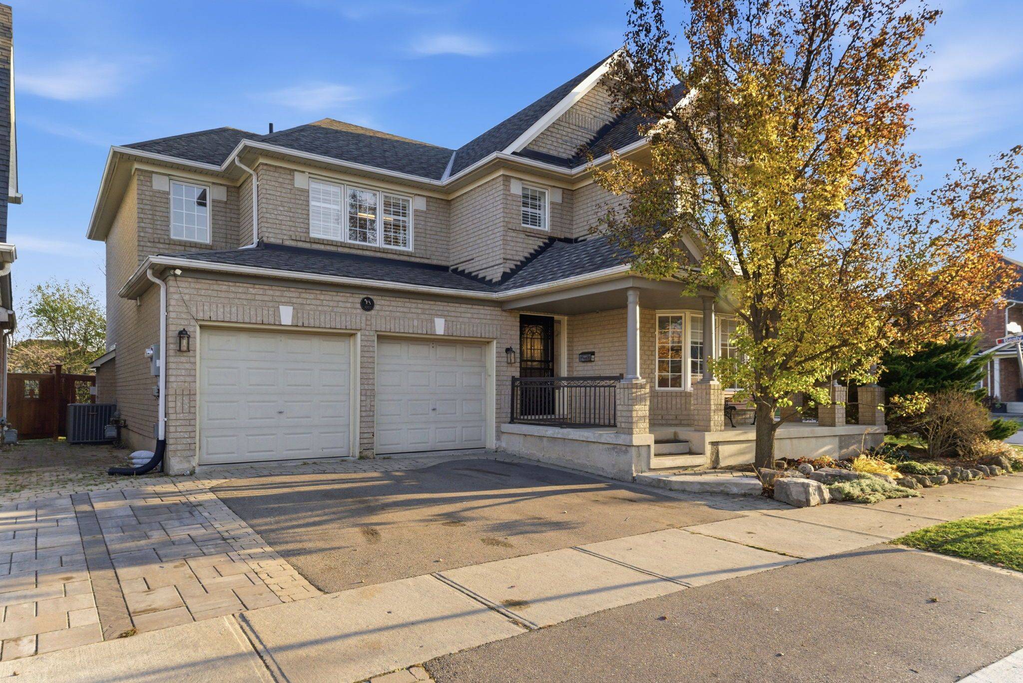 Milton, ON L9T 5M5,1667 Dempsey CRES