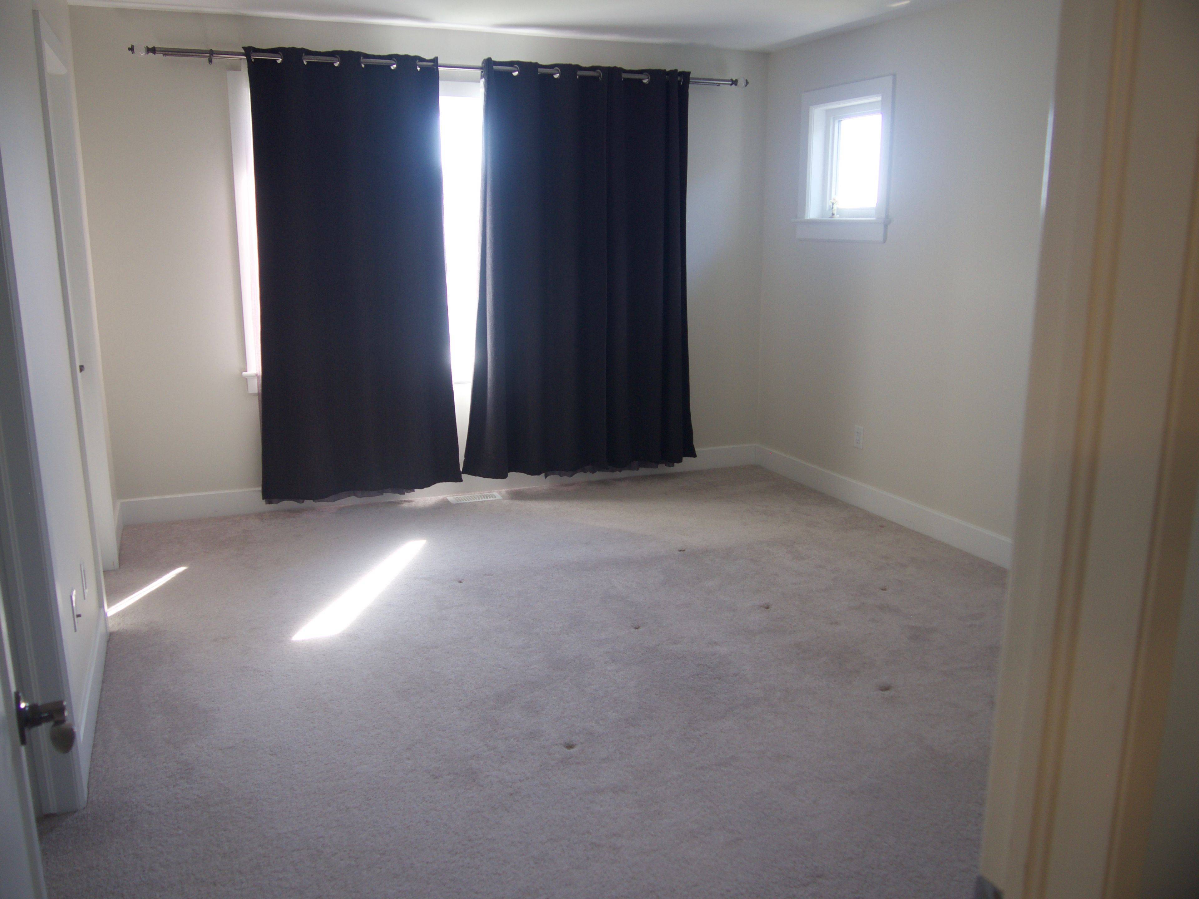 Loyalist, ON K7N 0B9,189 Dr Richard James CRES E