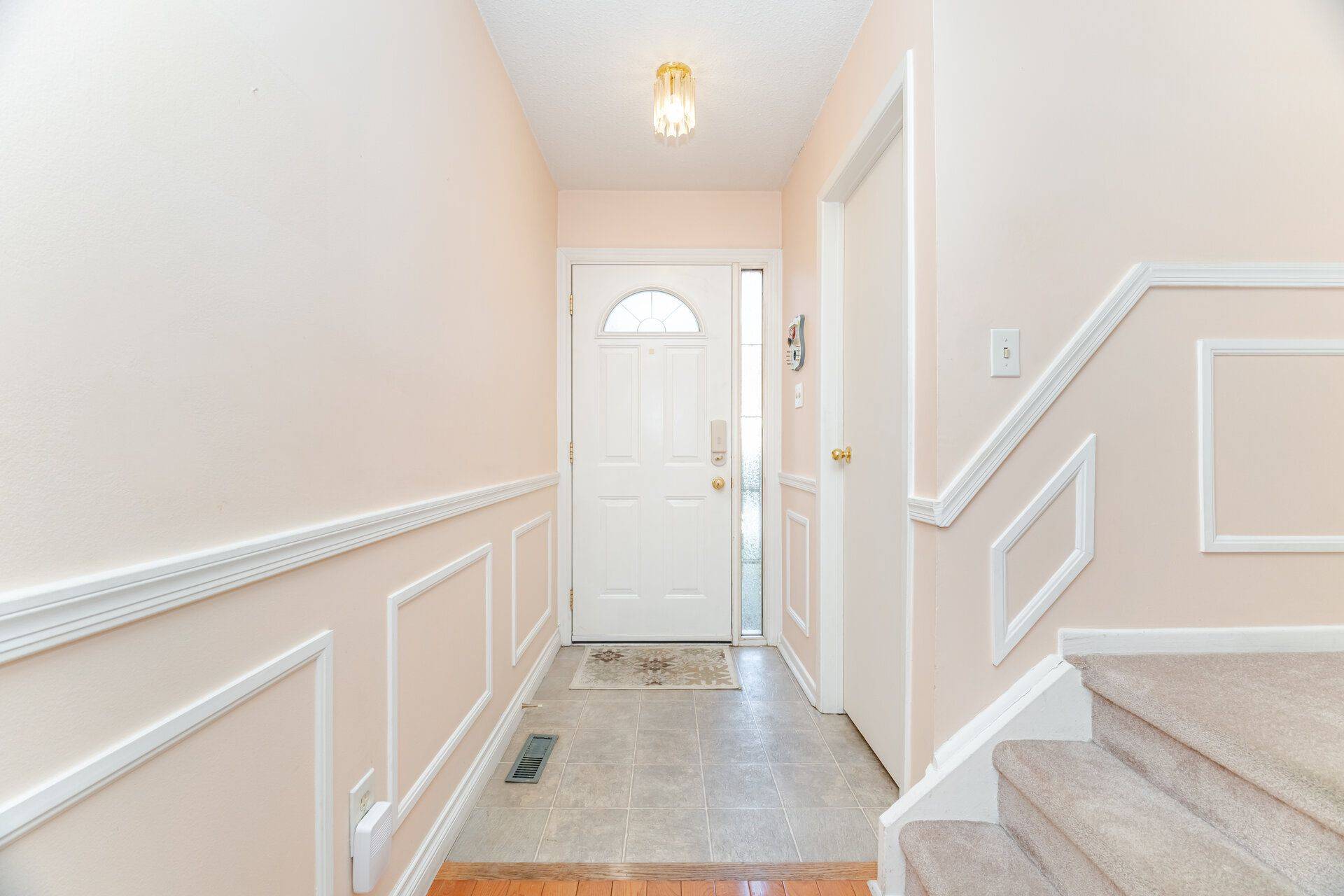 Mississauga, ON L5L 2G3,4171 Glen Erin DR #25