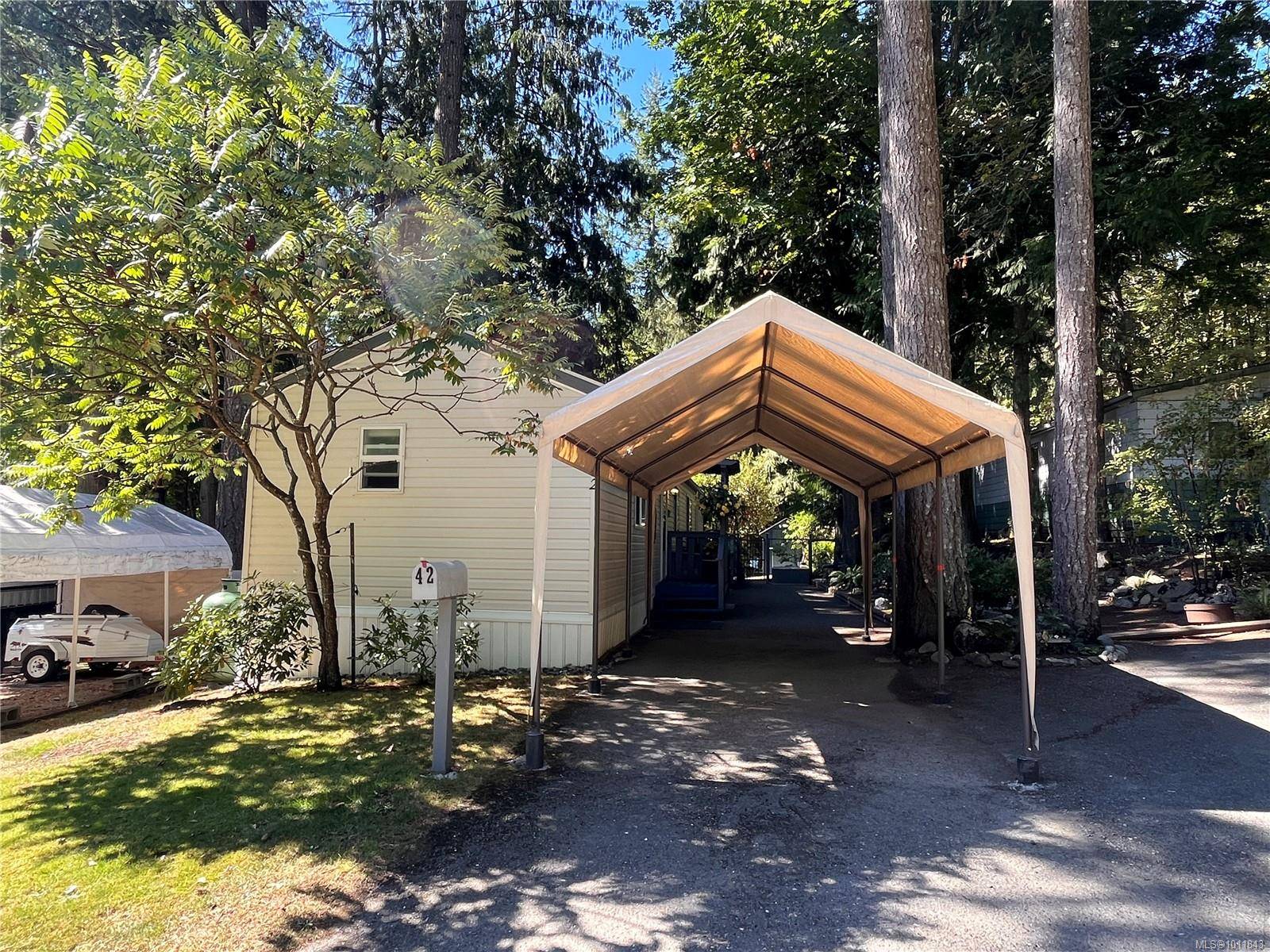 Langford, BC V9B 4H2,2500 Florence Lake Rd #42