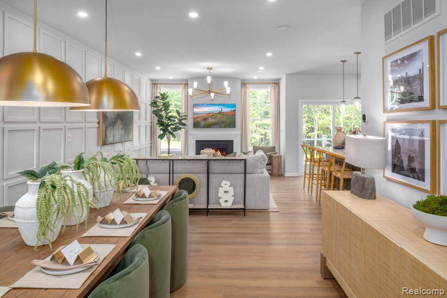 Ann Arbor, MI 48108,5431 Poppydrew LN #58