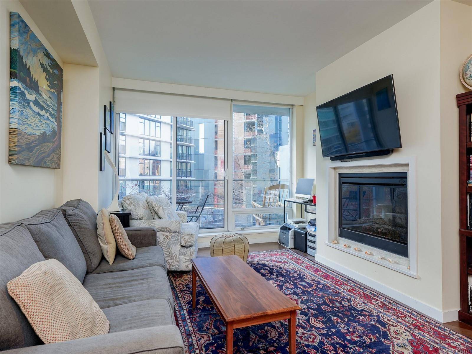 Victoria, BC V8W 0A8,708 Burdett Ave #403